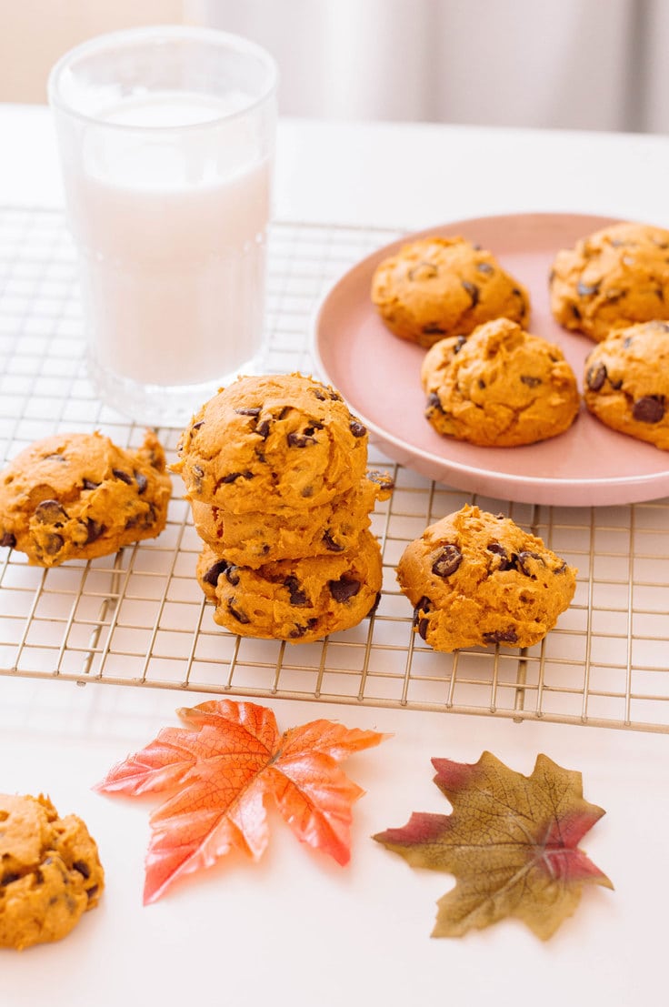 4-ingredient pumpkin cookies.
